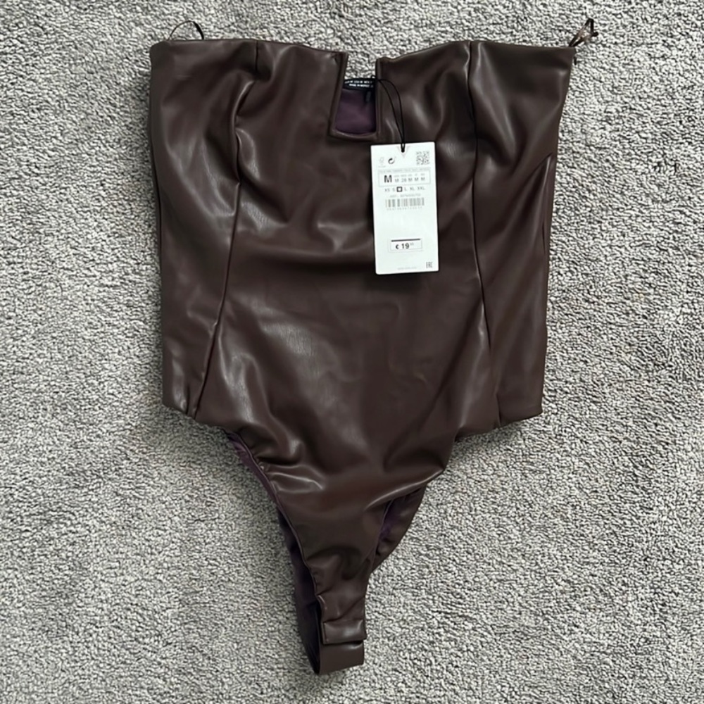 Brown tube top. Zara